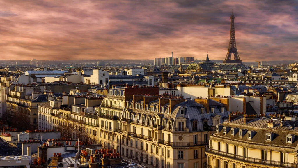 Photo de Paris ave la Tour Eiffel en vue  aérienne